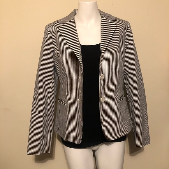 5/$20 Rafaella striped blazer 10 - Picture 2 of 6